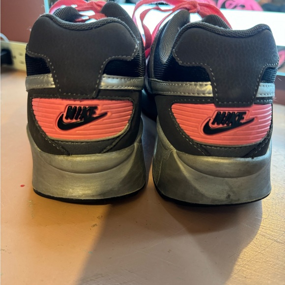 Nike Max black shoes with pink laces size 9 - Picture 6 of 6